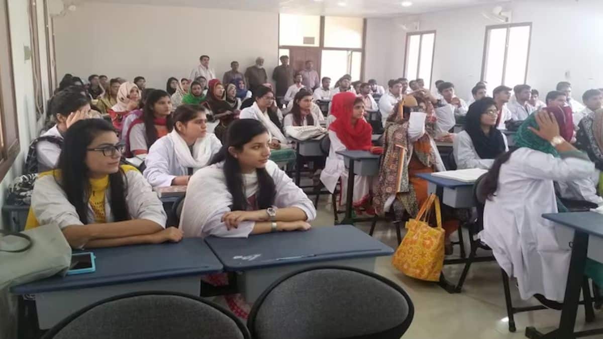 उम्मीदवार अब अपने आवंटित कॉलेज और पाठ्यक्रम की जानकारी ऑनलाइन देख सकते हैं। (प्रतीकात्मक-विकिमीडिया कॉमन्स)